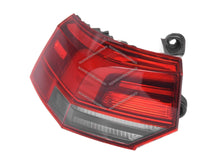 Pair LH+RH Outer LED Tail Light Lamp For VW Volkswagen Golf MK8 Hatch TSI GTI 2020-2025