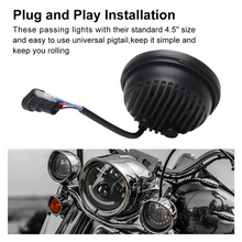 Pair 4.5 inch LED Fog Lights Clock Design For Harley Road King Electra Glide Motorcycle Model