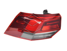 Pair LH+RH Outer LED Tail Light Lamp For VW Volkswagen Golf MK8 Hatch TSI GTI 2020-2025