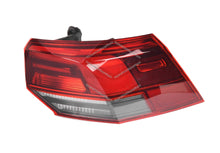 Pair LH+RH Outer LED Tail Light Lamp For VW Volkswagen Golf MK8 Hatch TSI GTI 2020-2025