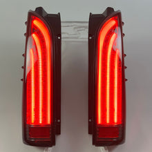 LED Tail Lights Rear Lamp w/ Sequential Turn Signal fit for Toyota Hiace H200 2005-2018