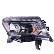 Headlights Front Lamp Black LED For Nissan Navara NP300 D23 2015-2021 Pair ST STX