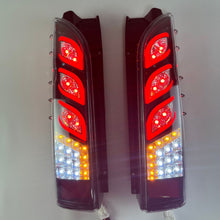 LED Tail Lights Rear Lamp w/ Sequential Turn Signal fit for Toyota Hiace H200 2005-2018