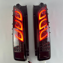 LED Tail Lights Rear Lamp w/ Sequential Turn Signal fit for Toyota Hiace H200 2005-2018